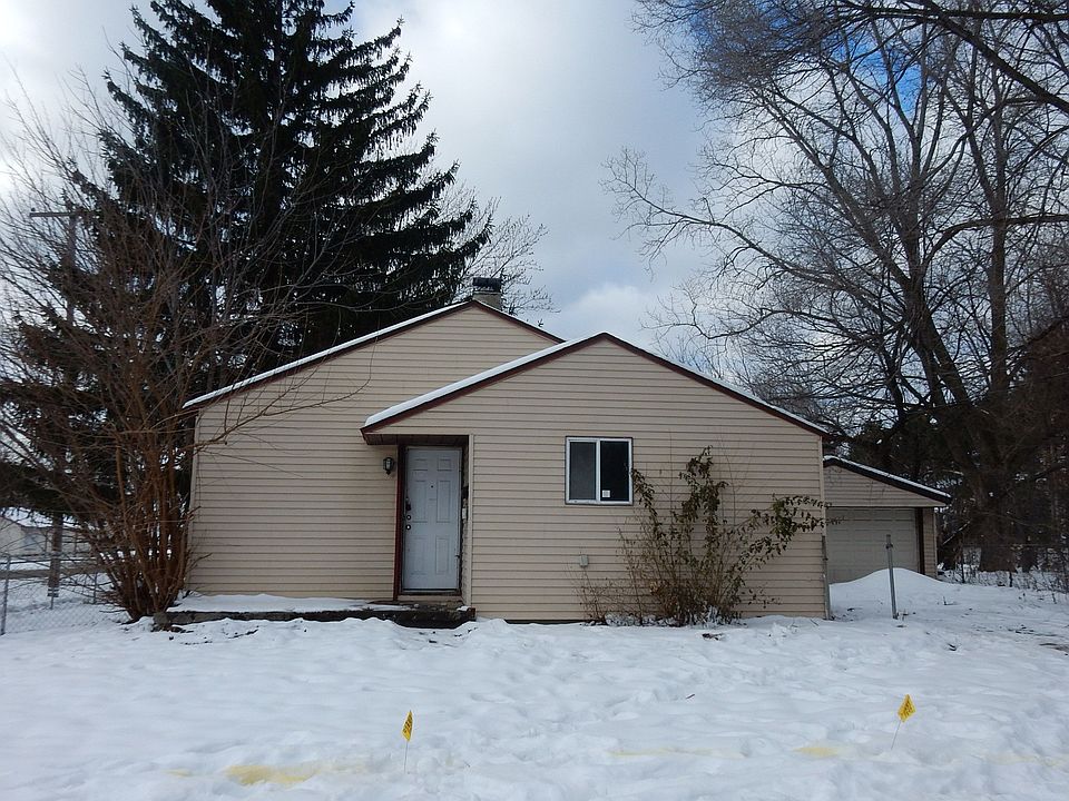 1st image of 31908 Branch St