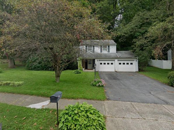 645 W Hillside Ave, State College, PA 16803