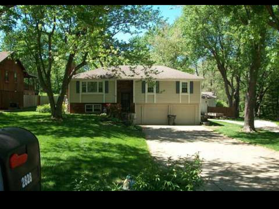 1st image of 2828 S 42nd St
