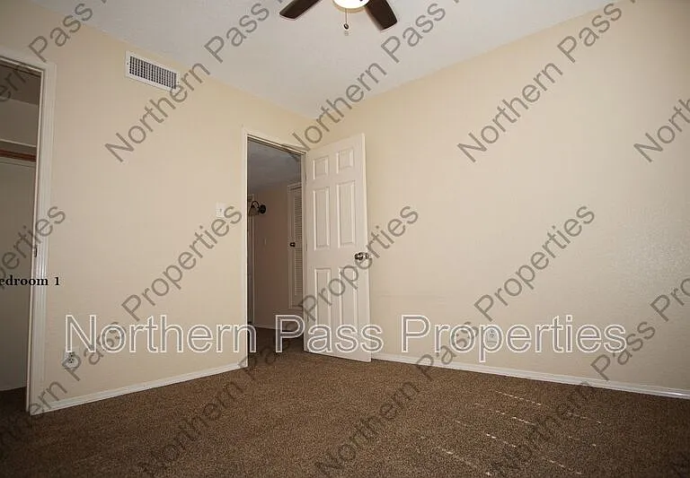 2045 Pueblo Nuevo Cir — Photo 11