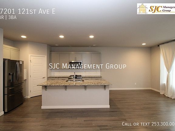 4th image of 17201 121st Ave E
