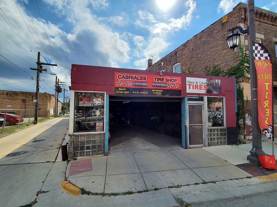 1st image of 512 Lake St