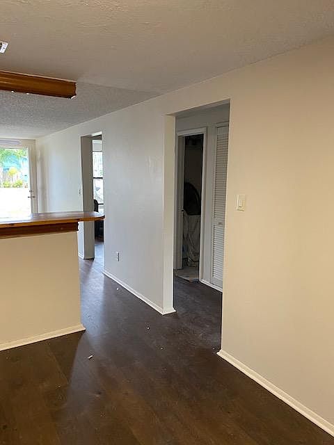 2nd image of 2628 Gifford Ave #B
