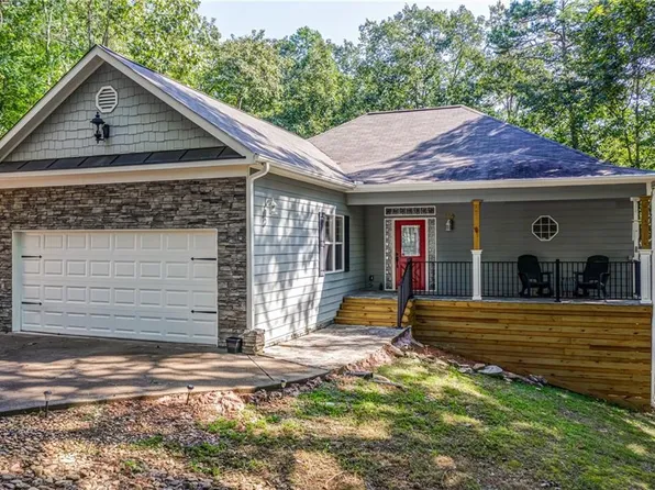 146 Eagle Heart Ct, Waleska, GA 30183
