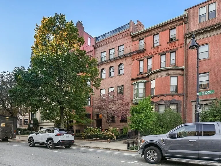 408 Beacon St #1 — Photo 29