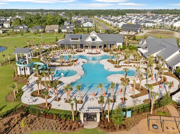 170 Callibluff Dr, Summerville, SC 29486