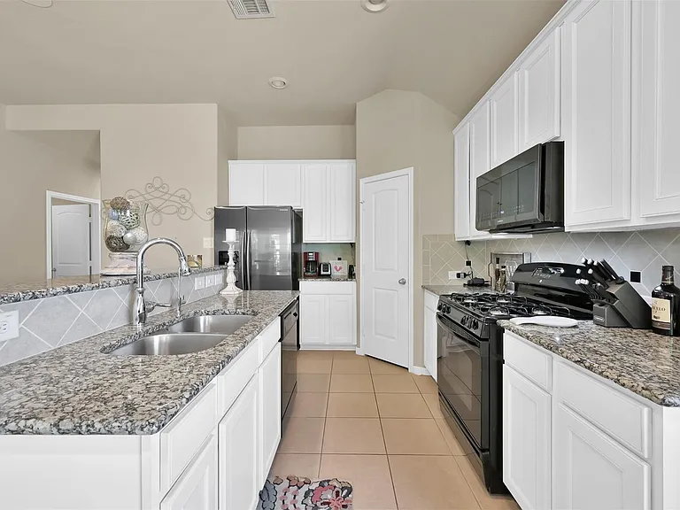 115 Knollbrook Cir — Photo 11