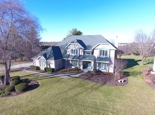 24530 W Park River Ln, Shorewood, IL