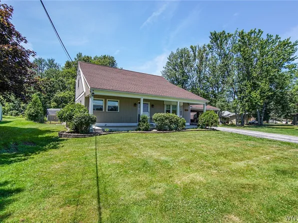 4915 Bussendorfer Rd, Orchard Park, NY 14127