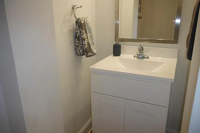 1537 S Chadwick St — Photo 17