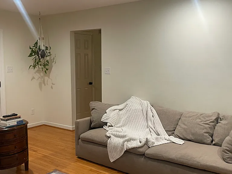 620 Arlington St — Photo 12