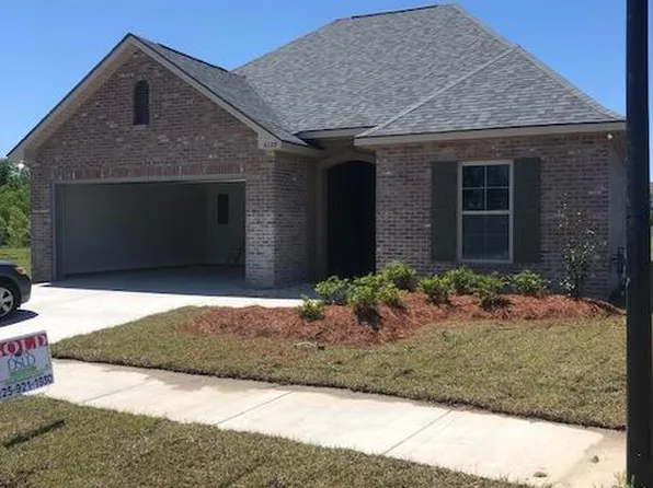 101 Lake Breeze Dr, Baton Rouge, LA 70820