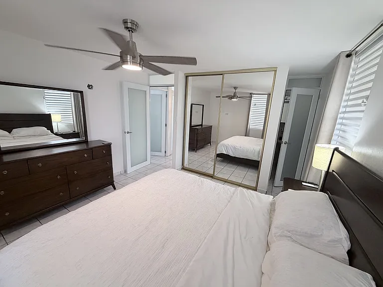 Master - 1 New King Bed + Bathroom