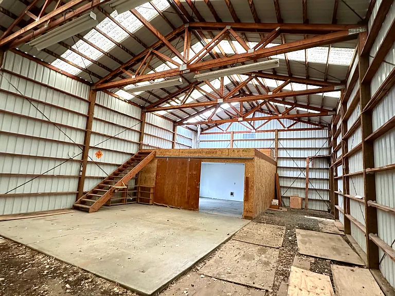333 SW 35th St — Photo 18