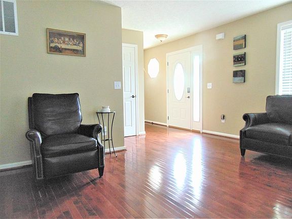 3rd image of 2080 River Birch Dr