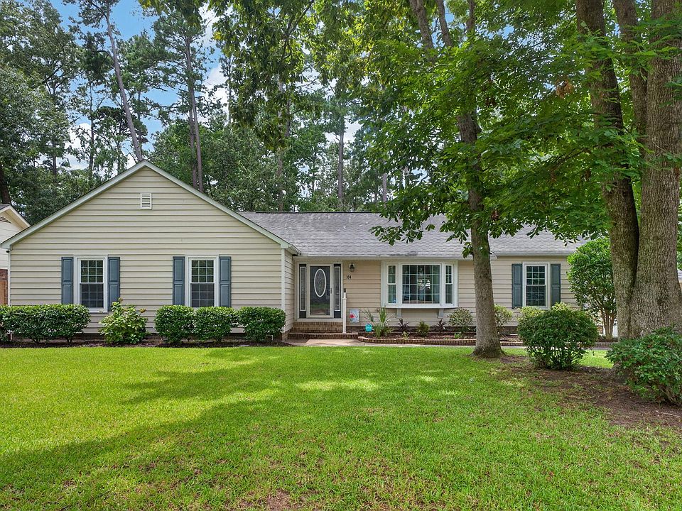 1st image of 104 Runnymede Ln