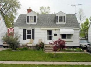 21204 Dexter Blvd, Warren, MI 48089