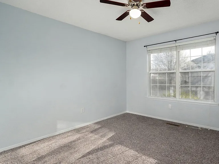 5533 S Walnut Hill Ave — Photo 14