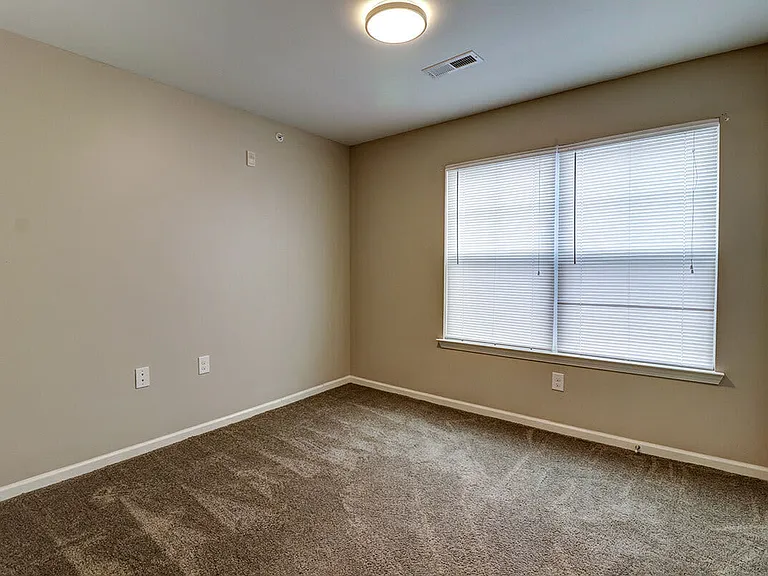 105 Beech St — Photo 21
