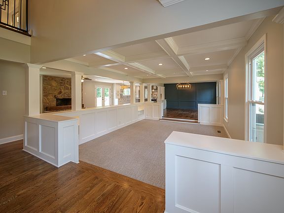 4th image of 10605 Sandpiper Ln