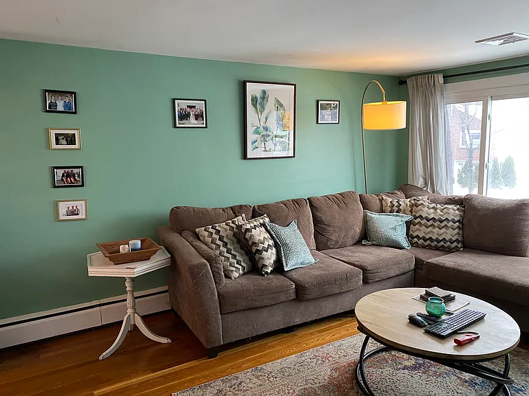 53 Dickson Ave — Photo 7