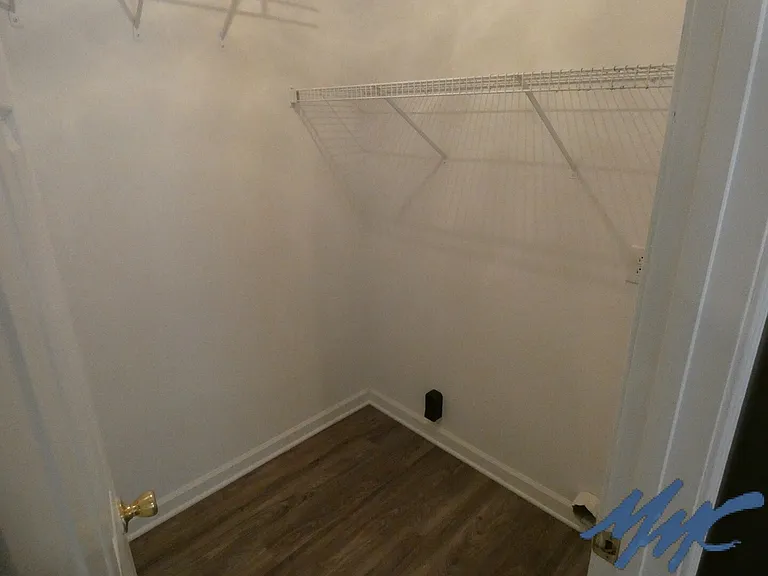 736 Greenland Dr — Photo 11