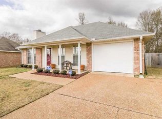 954 Bullrun Dr, Byram, MS 39272