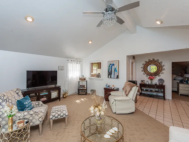 30 Cableknoll Ln — Photo 32