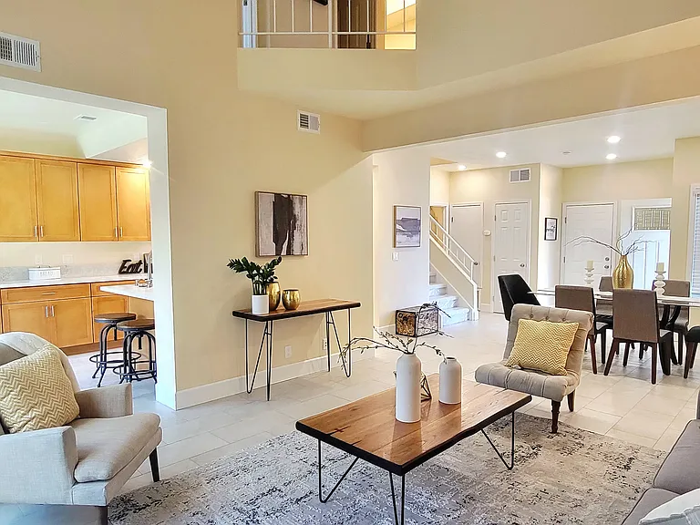 1146 Rosebriar Way #1 — Photo 7