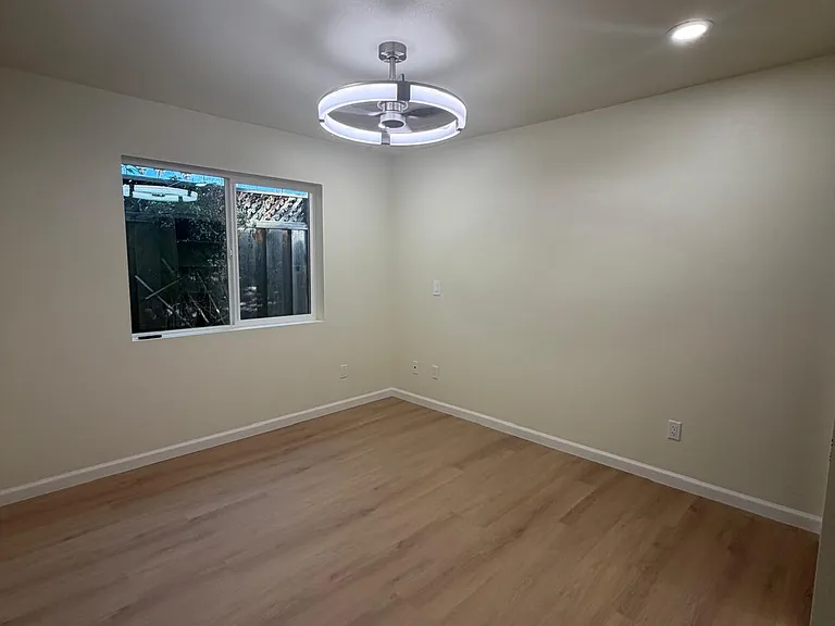 2656 Olive Ave — Photo 5