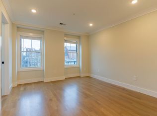 304 Maverick St #4, Boston, MA 02128