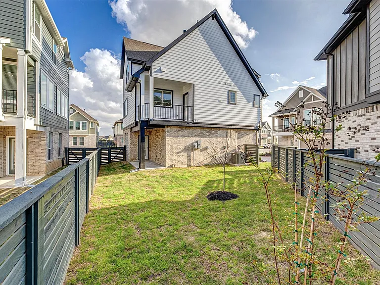 15131 Colorado Bend Park Dr — Photo 4