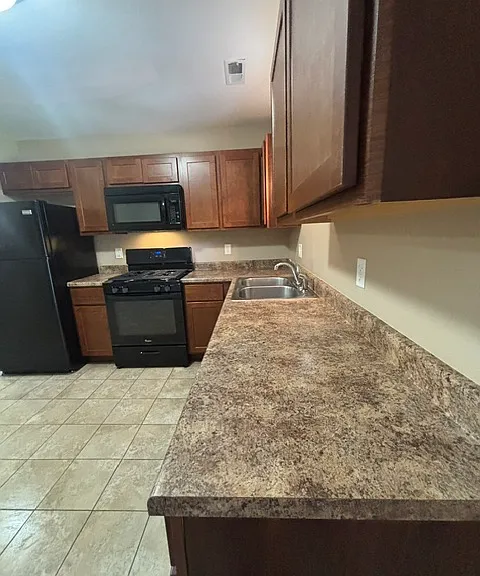 5268 Mulberry Ave #B2 — Photo 3