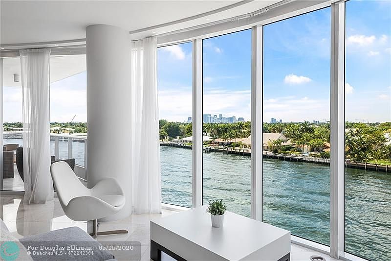 1st image of 715 Bayshore Dr APT 501