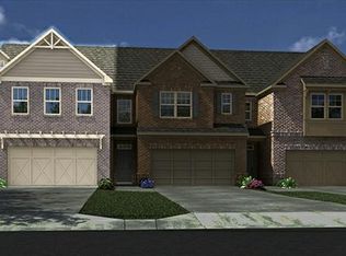 8530 Village Pl, Suwanee, GA 30024
