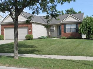 420 Lockmead Dr, Pataskala, OH 43062