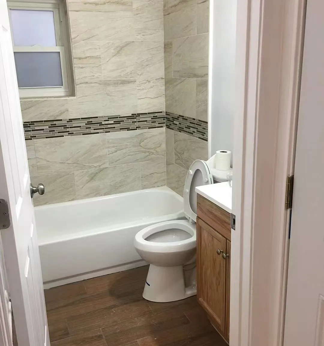 2 bed, 650 sqft, $1,600 — Photo 2
