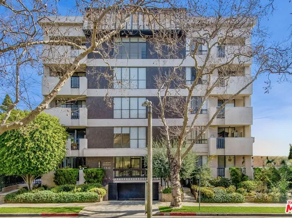 150 N Almont Dr Unit 203, Beverly Hills, CA 90211