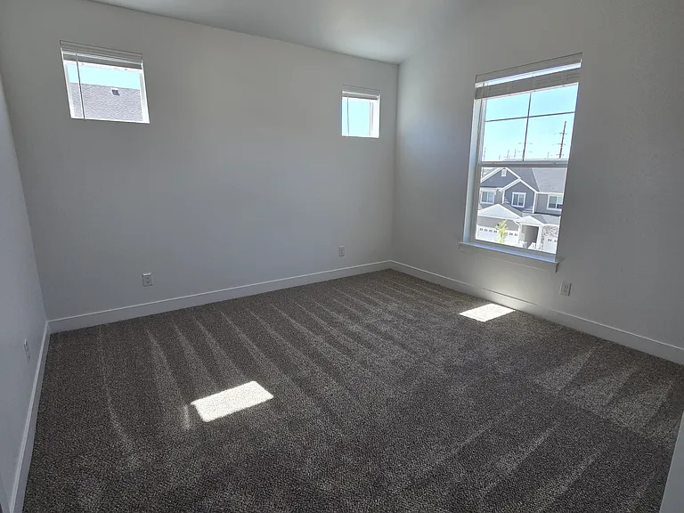 4668 S Olive Ave #201 — Photo 14