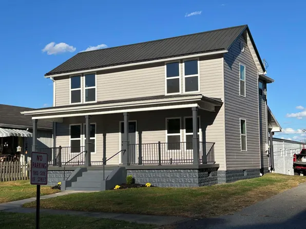 448 Boyd St, Russell, KY 41169