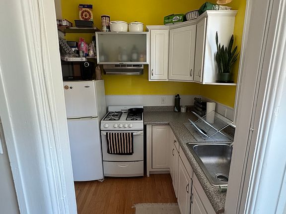 5th image of 805 Valencia St #7