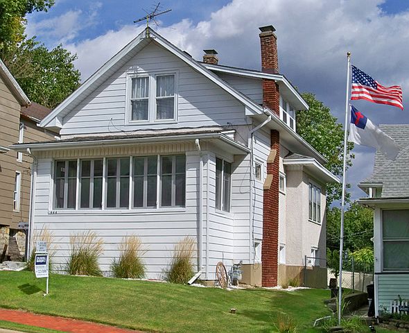 1st image of 444 Creve Coeur St