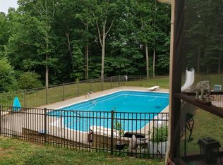4240 Moss Hill Dr, Nunnelly, TN 37137