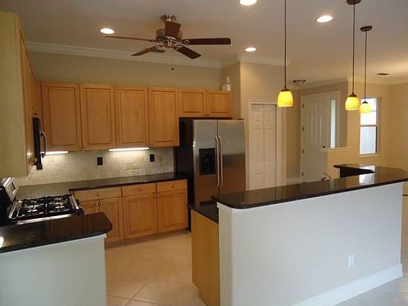 Kitchen Alternate View