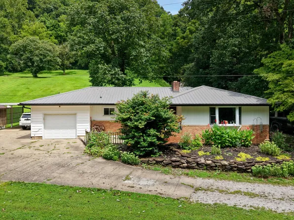 1747 Proctor Creek Road, New Martinsville, WV 26155