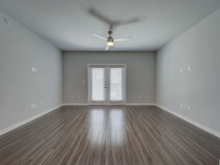 Tacara Westpointe Village — Photo 14