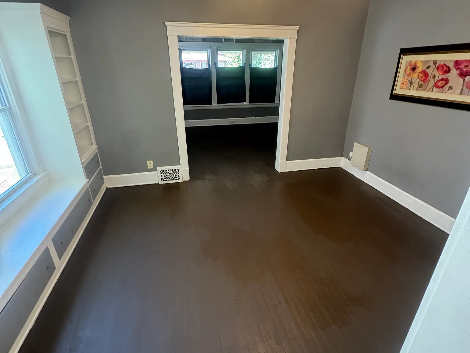 2 bed, $950 — Photo 2