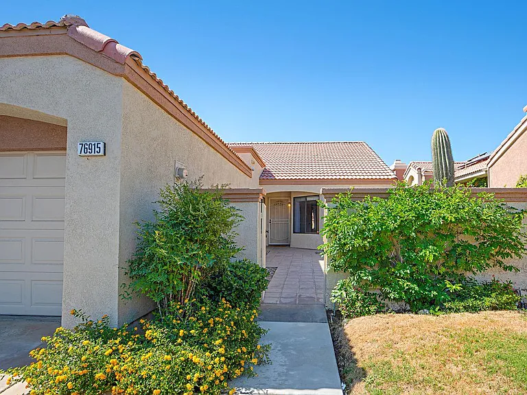76915 Scimitar Way — Photo 26