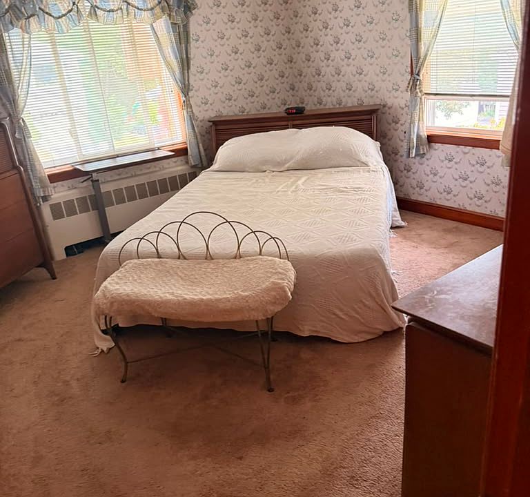 1st image of 38 Bonavesta St
