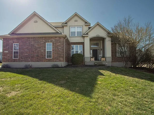 1416 Hamilton St, Warrensburg, MO 64093